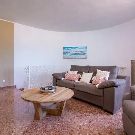 Dom wakacyjny Leon By Interhome Denia
